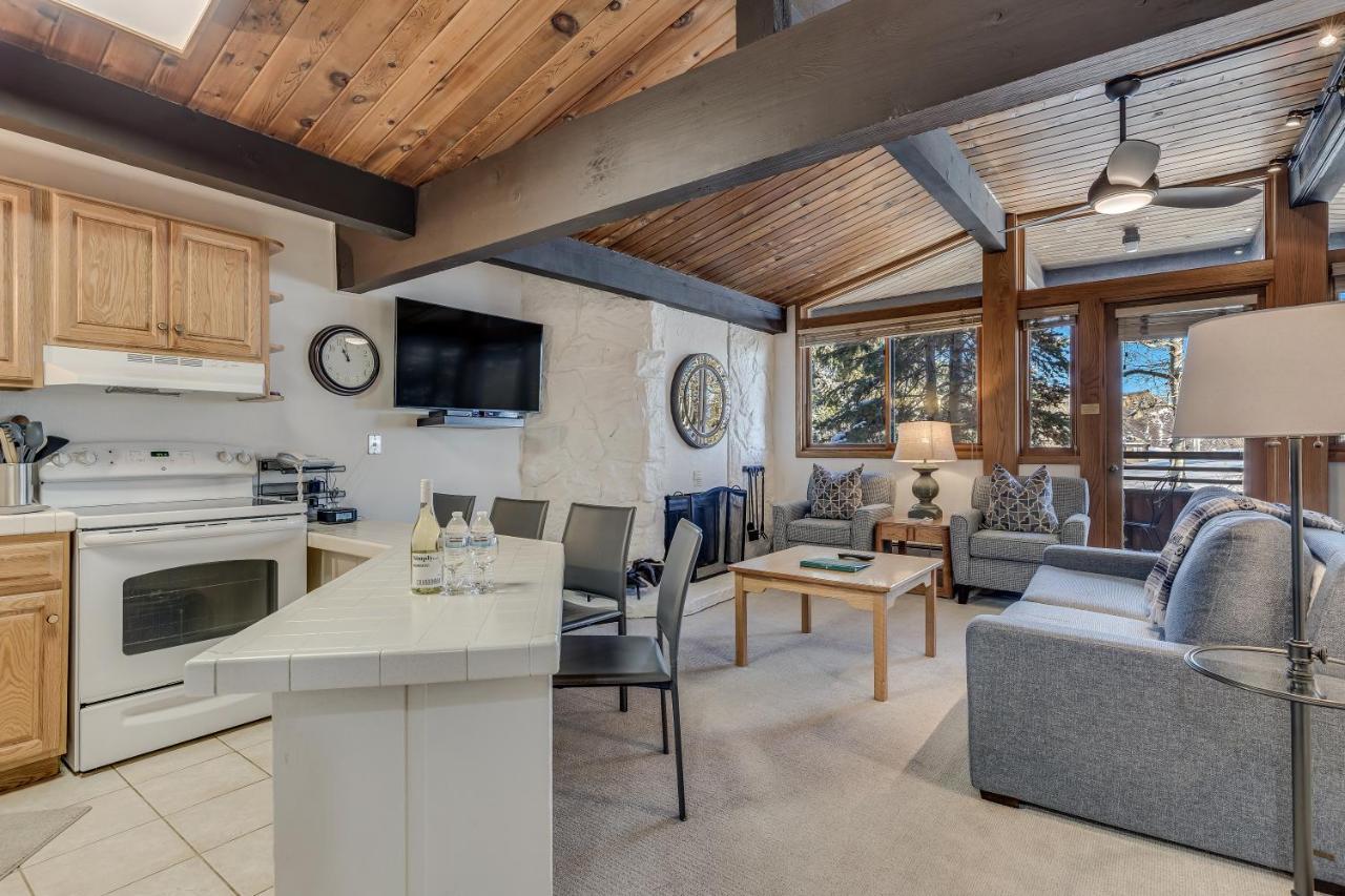 Laurelwood Condominiums 113 斯诺马斯村 外观 照片